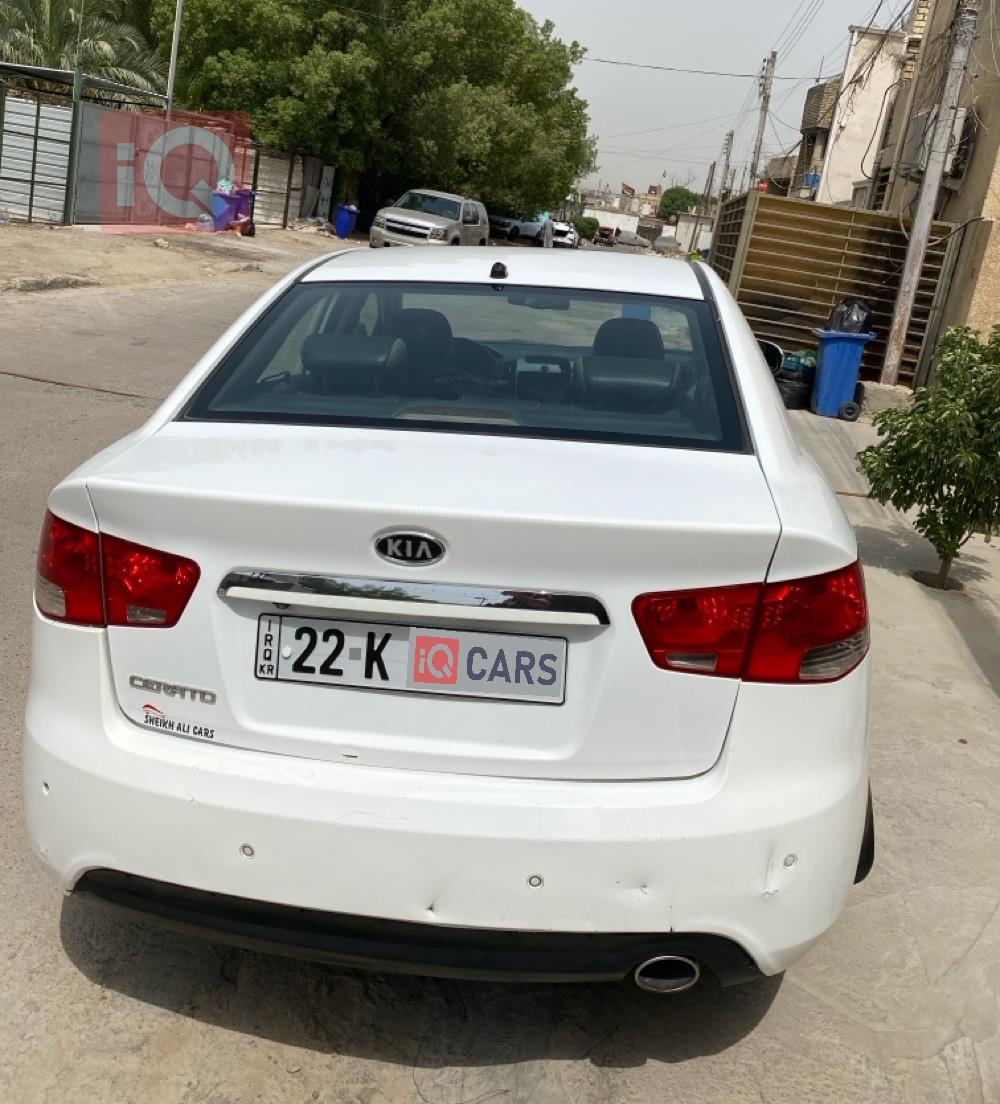 كيا سيراتو